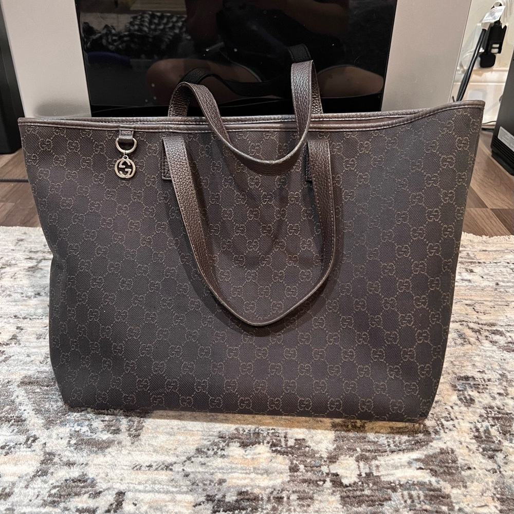 Gucci Authentic Canvas Tote Bag